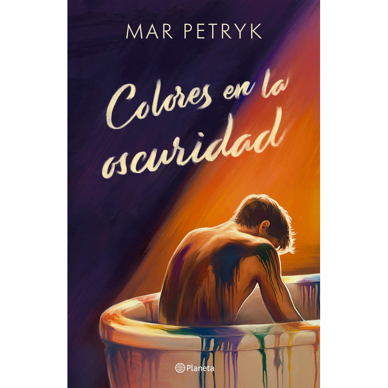 Colores En La Oscuridad / Mar Petryk