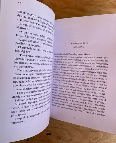 Crónicas Marcianas / Ray Bradbury