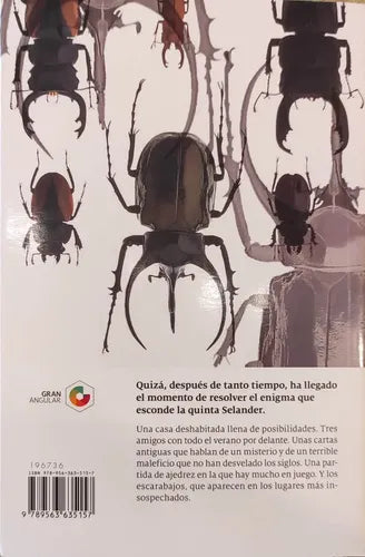 Los Escarabajos Vuelan Al Atardecer / Maria Gripe