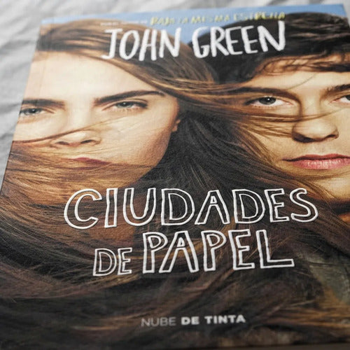 Ciudades De Papel (portada Pelicula) / John Green