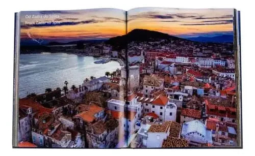 Croacia Y Montenegro / Lexus
