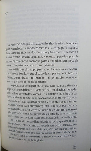 Horizonte Vertical / Rodrigo Jordán Y Marcelo Simonetti
