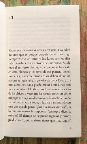 Clubes Rivales / Javier Malpica