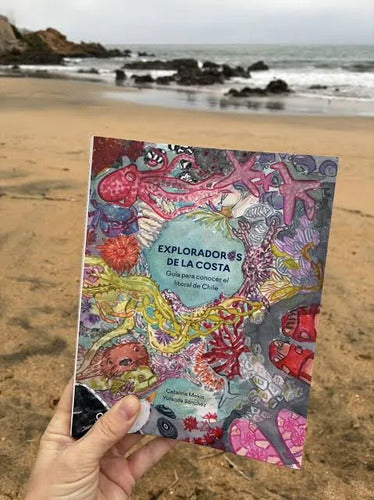 Exploradores De La Costa / Mekis Y Sánchez