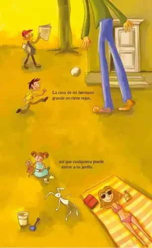 Mi Hermano Gigante / Mauricio Paredes