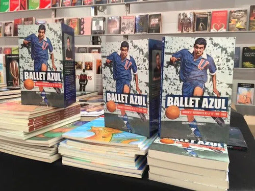 Ballet Azul / Guillermo Acuña