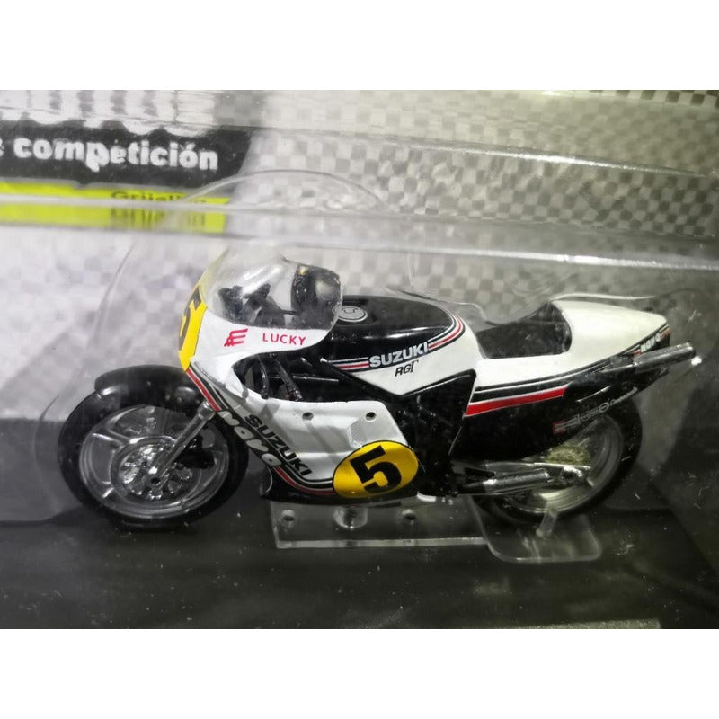 Moto Colección Esc Gp Suzuki Rg500 M. Lucchinelli 1981 1/24