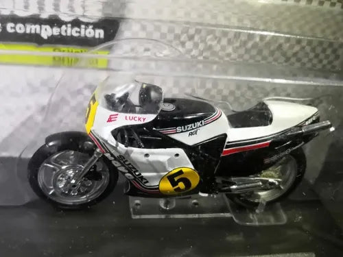 Moto Colección Esc Gp Suzuki Rg500 M. Lucchinelli 1981 1/24