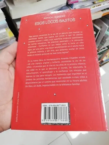 Esos Locos Bajitos / Amanda Cespedes