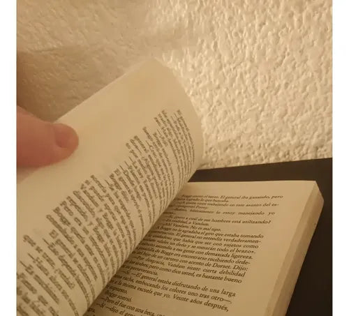 La Clave Esta En Rebeca / Ken Follett