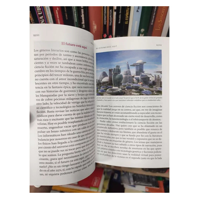 Viaje Al Futuro / Agustín Sanchez