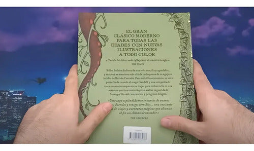 El Hobbit (tapa Dura Ilustrado) / J. R. R. Tolkien