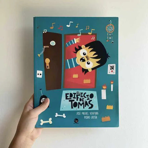 El Edificio De Tomas / José Miguel Ventura Y Pedro Urzúa