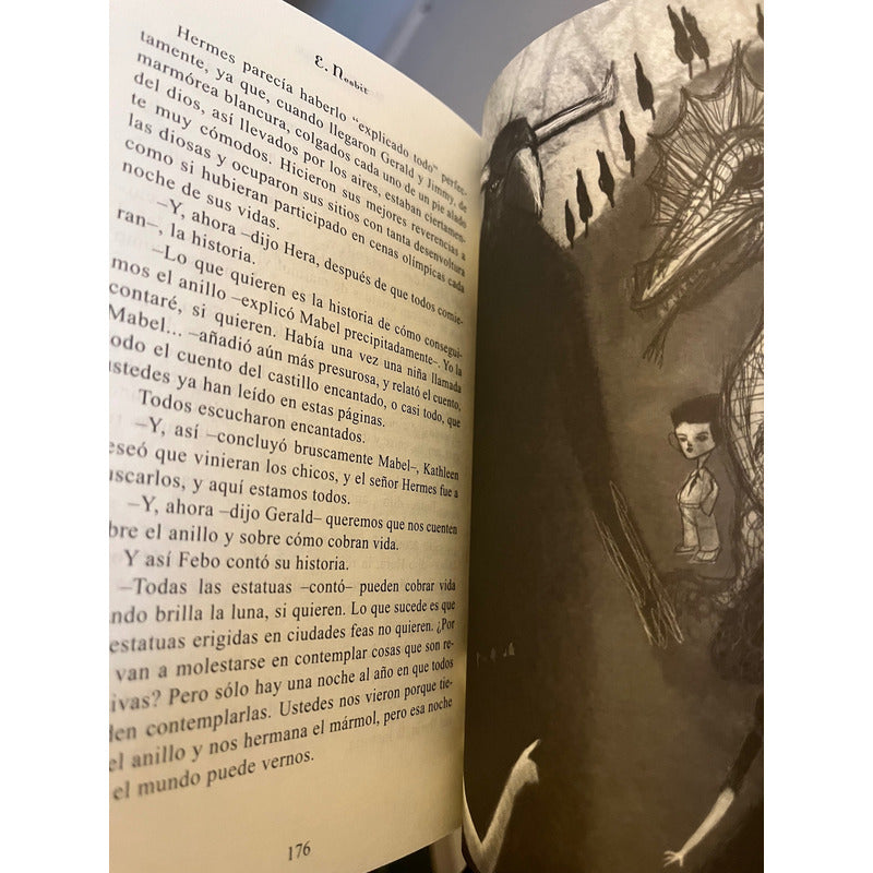 El Castillo Encantado / Nesbit