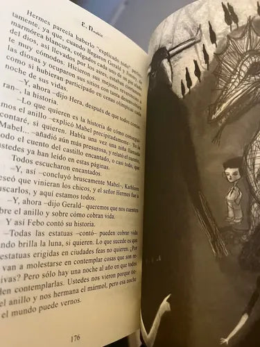 El Castillo Encantado / Nesbit