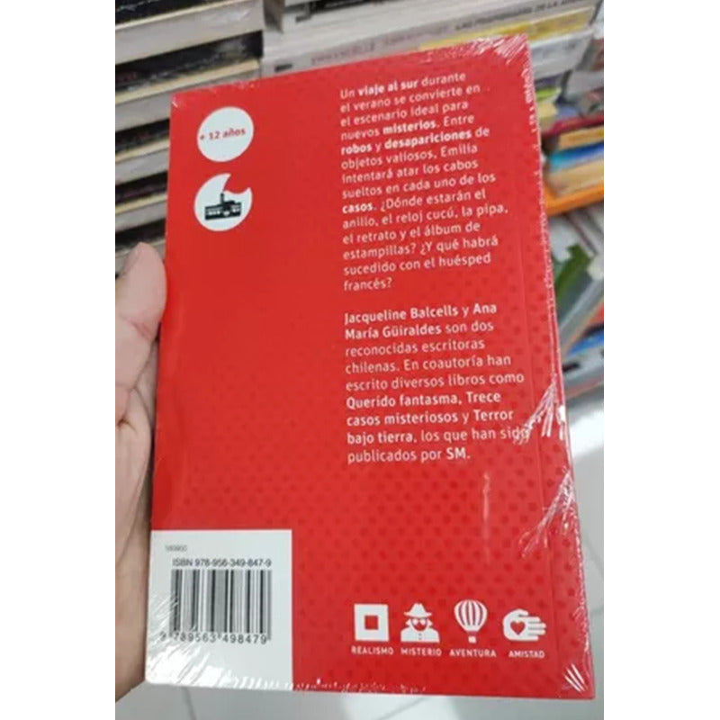 Emilia Cuatro Enigmas De Verano / Balcells Y Guiraldes