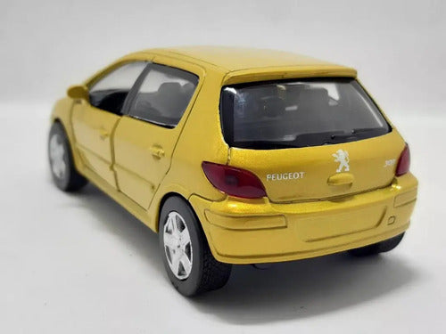 Auto De Colección Métalico Escala 1:32 Modelo Peugeot 307
