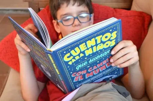 Cuentos Para Niños Que Sueñan Con Cambiar El Mundo / Marvel