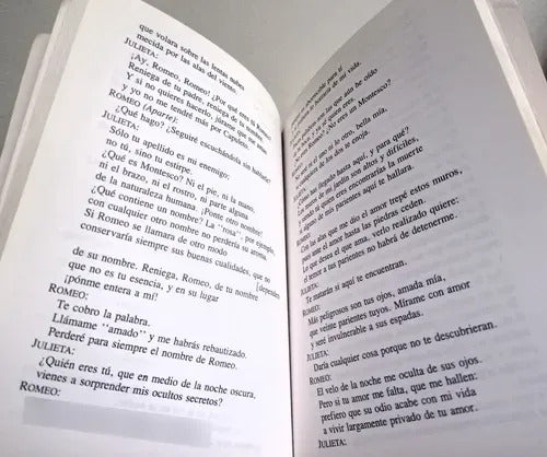 Romeo Y Julieta / William Shakespeare
