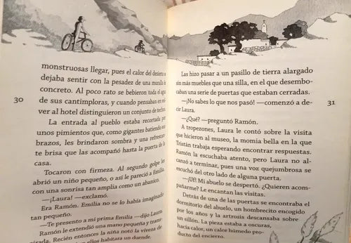 La Momia Del Salar / Sara Bertrand