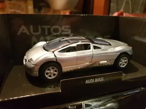 Auto De Colección Métalico Escala 1:32 Modelo Audi Avus Gris