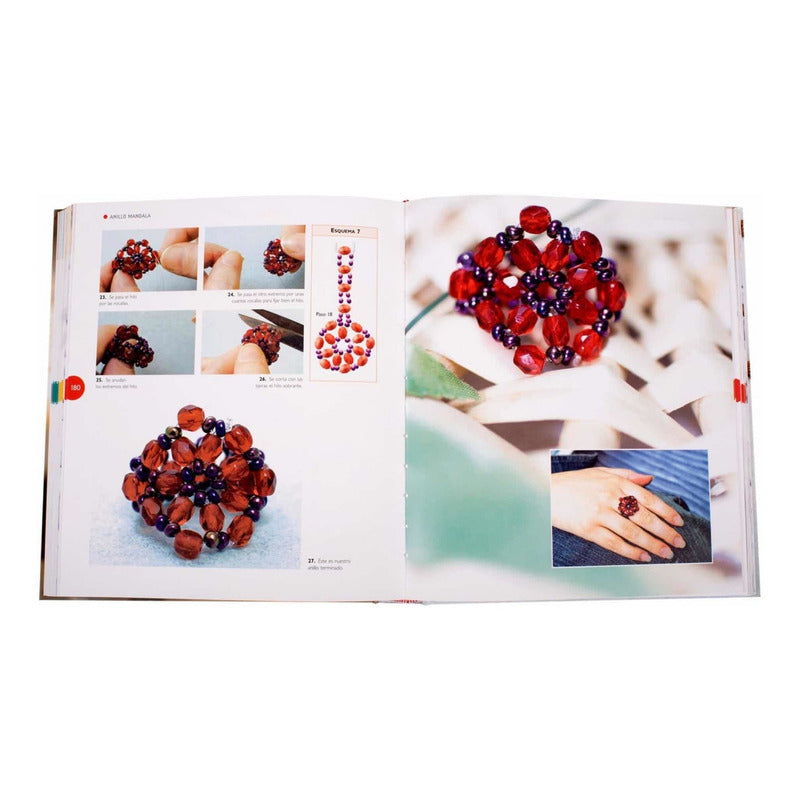 Atlas Ilustrado De Abalorios (tapa Dura) / Susaeta