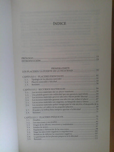 Felicidad Solida / Ricardo Capponi