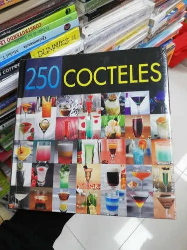250 Cocteles (tapa Dura) / Lexus